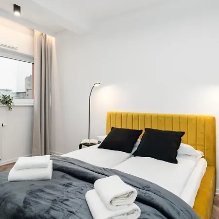 Loft Style Opienskiego With Parking By Renters * Poznan