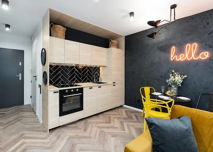 Loft Style Opienskiego Close To The Zurawiniec Nature Reserve By Renters Διαμέρισμα